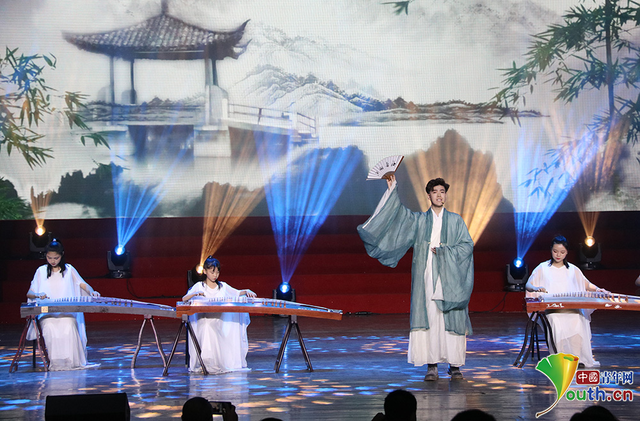 2020中国青少年网络春晚:共赴一场青春盛宴