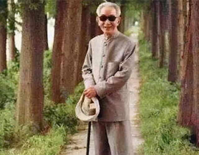 南怀瑾:三千年读史,不外功名利禄;九万里悟道,终归诗酒田园