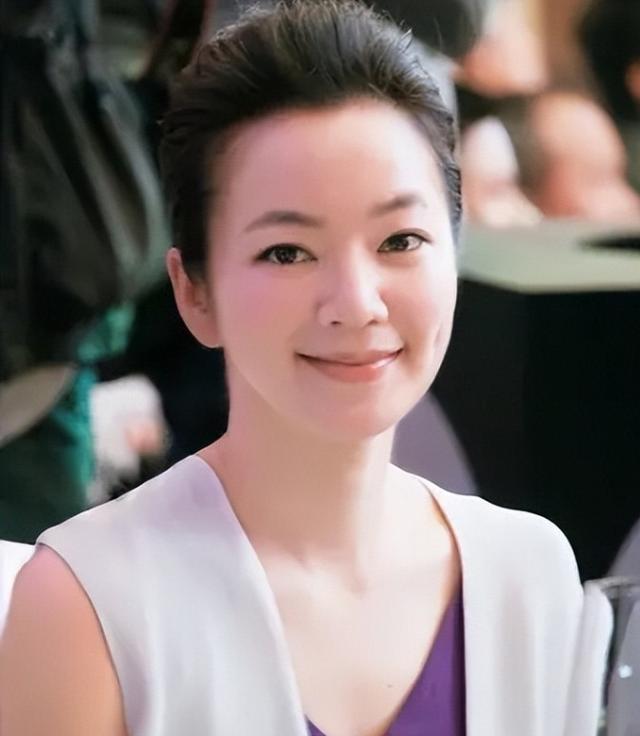 阿雅:下嫁活佛老公,住千万豪宅资产甩大小S几条街,成人生赢家