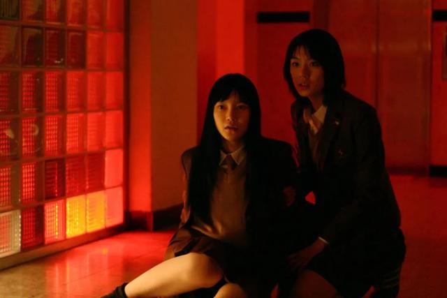 13年,这个韩国电影里“出产美女”最多的恐怖片,终于“复活”了
