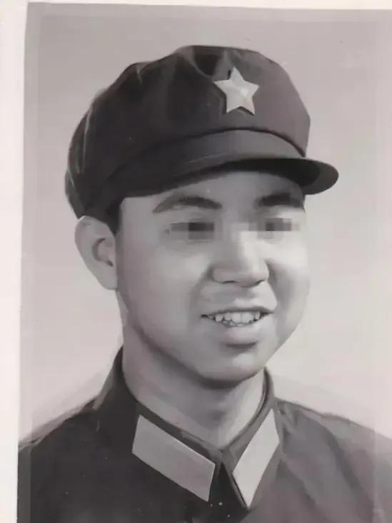 七旬知青重返丽江,重逢初恋惊见儿孙满堂,愧疚道出“对不起”