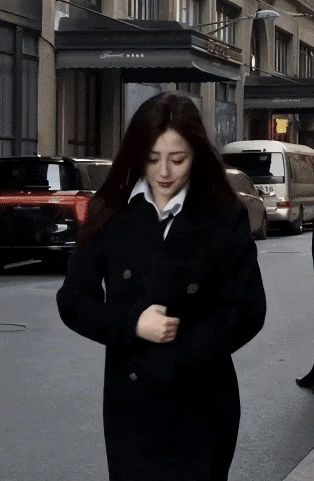 神似佟丽娅！岛国最强黑丝美腿，真的迷人