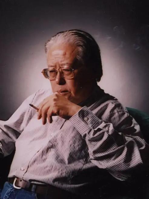 纪念郑榕｜导演顾威忆郑老：不怒自威 ，浩然之气