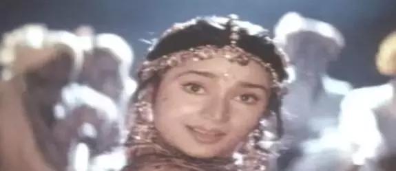 你所知道的印度知名电影人，都跟这个家族有关系