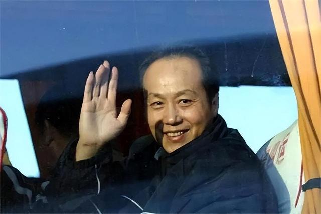 罗京生命的弥留之际:吃药靠麻醉剂,结果抢救40分钟无效