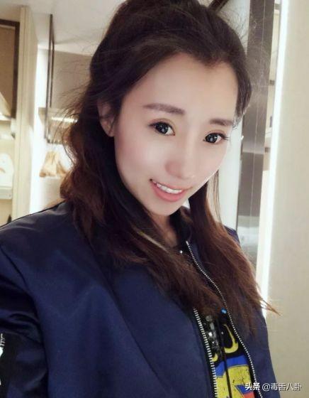 张丹峰发文宣布经纪人毕滢引咎辞职,其朋友圈却曝光更真实内幕!