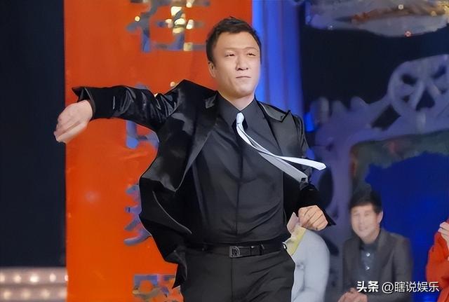 孙红雷曾经火遍亚洲,为何沦落到三年无戏可拍,现在他在干什么?