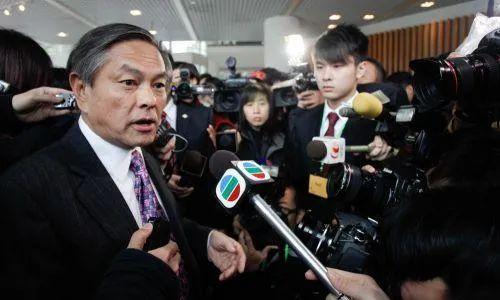 刘銮雄弟弟状告百亿富商！曾追亚姐送千万豪宅，现拿不出1.5亿