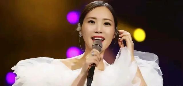 云朵不再隐瞒，坦白与云飞的真实关系，原来我们都被骗了