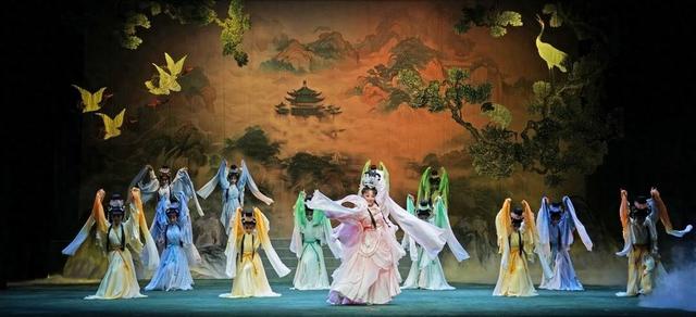曾演了4700余场《芙蓉花仙》亮相四川省第二届川剧汇演开幕式