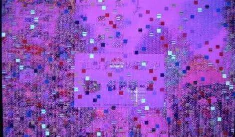 湖南卫视出现“播出事故”!《嗨唱》正播高潮时突然花屏