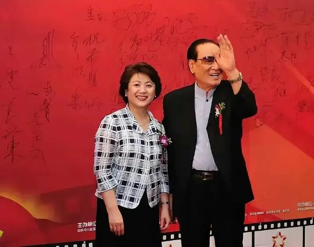 庞好：父亲是与王心刚齐名的庞学勤，娶演员东方闻樱，幸福美满