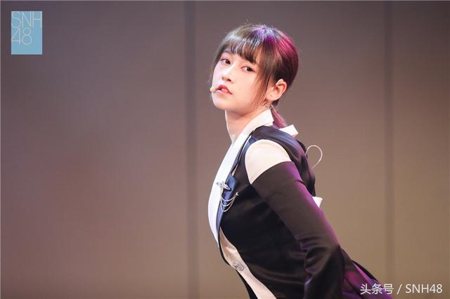 SNH48吕一生日特别公演回顾：追梦之“吕” 一往无前