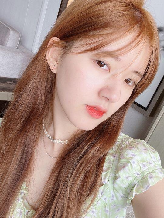 优质头像背景图——赵露思