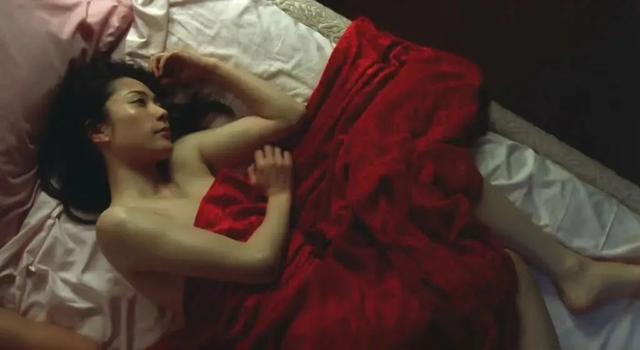 低调实力派女演员深津绘里:素面朝天亦难掩灵秀之气