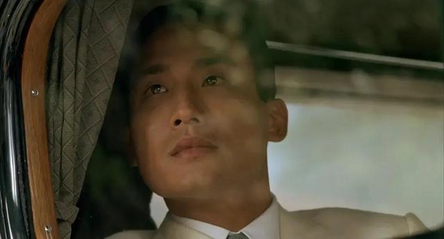 禁忌之恋,跨越时空的炽热情感——电影《情人》深度解析