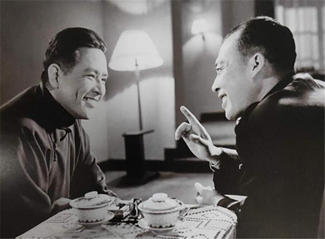 老电影《兵临城下》:《甲午风云》原班人马上阵,却被雪藏14年