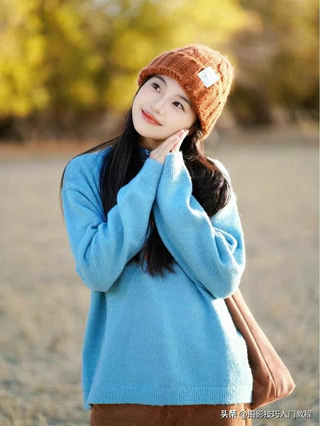 拍照时手不知道往哪放?7个手部拍照姿势,照片自然又好看