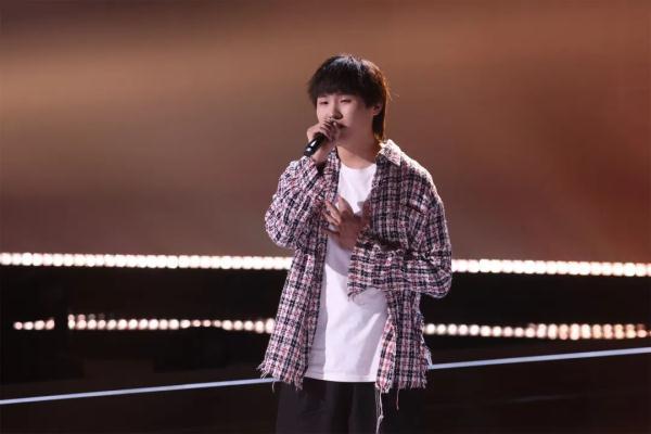 《2022中国好声音》首播开唱引热议！开启盛夏声梦之旅