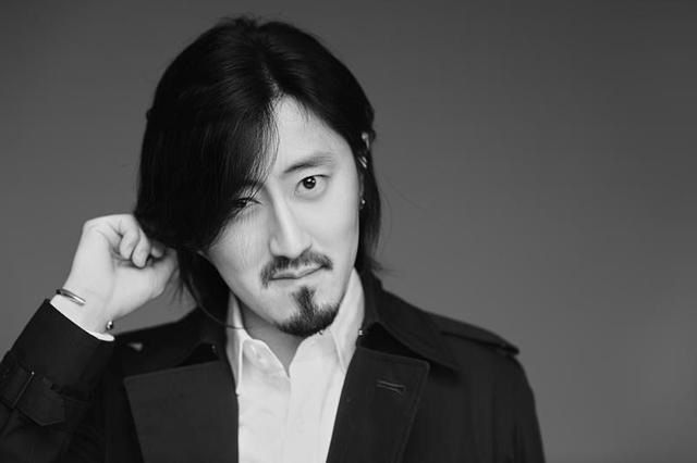 从打击乐手到音乐制作人，荒井十一：我其实是一个内向的人