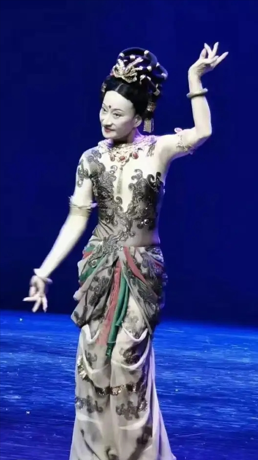 43岁张京棣拒演西游记中白鹤仙子,杨洁执意选她,因看中她的优点