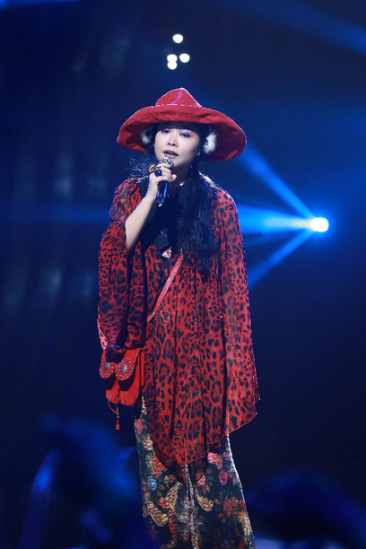 久违了！《金曲捞》许美静华丽归来 汪苏泷首唱《有点甜》粤语版