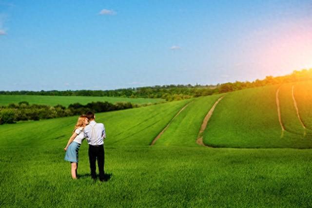 别再懵了!女人给这些暗示,其实是在说“我愿意”