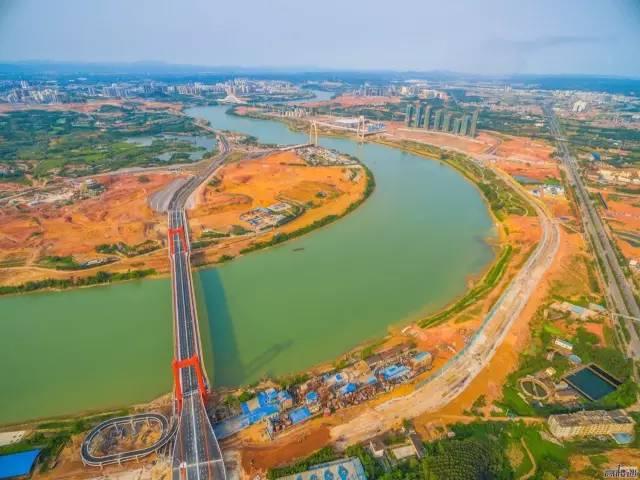 南宁良庆大桥正式通车！横跨邕江竟有这么多桥！你走了几座？