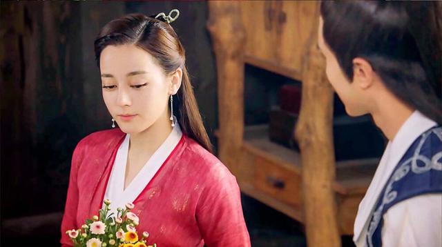 《枕上书》沉晔明明是帝君的影子，为何却活成了夜华的模样？