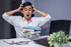 癖(怪癖的“​癖”不读pì，正确读音是这个)