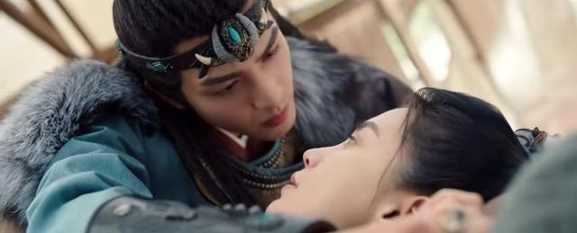 《相思令》君绮罗上演“逃跑的决心”,玄烈够狠,死都要粘着她