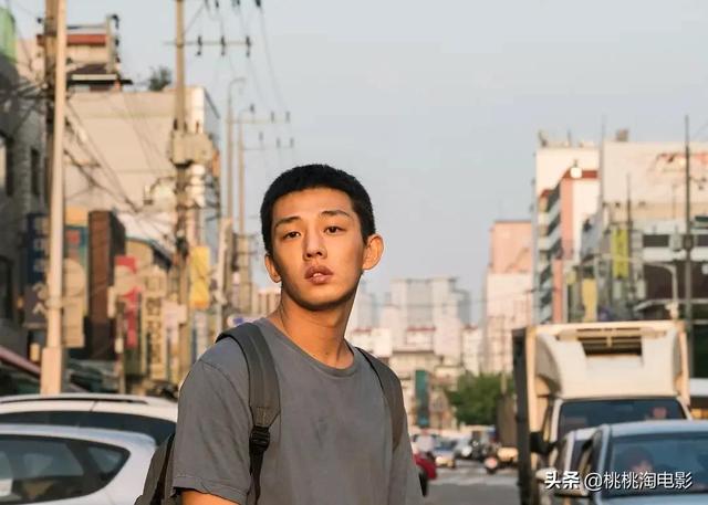 只聊刘亚仁为角色增重30斤，真是小看了他