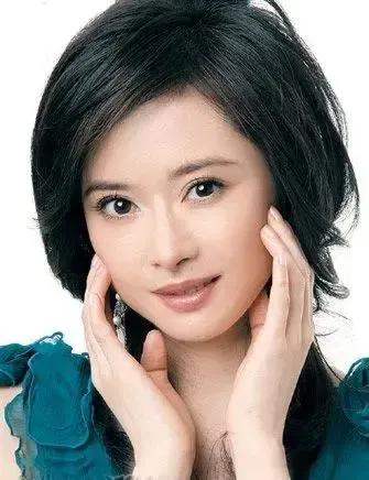 何美钿:从体操女孩到TVB当红花旦的传奇蜕变