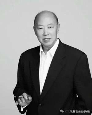 俞钟(异域悼君惟有泪，俞钟奏瑟已无音：田英章遗体告别仪式在东京举行)