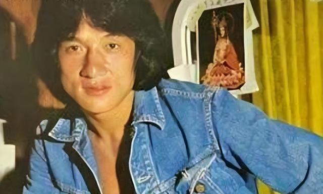 同为“香港之子”却终生无合作,这38年,成龙和周润发活得可真累