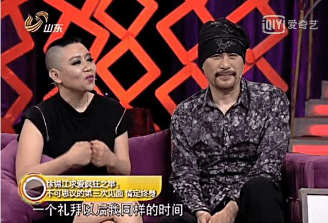 他被誉为“风月片”教父,拦截训练中的女兵,直言:我们结婚吧