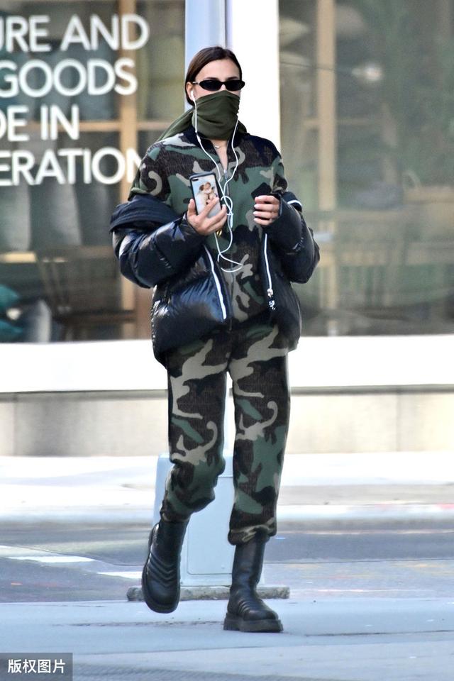 与C罗交往的感受，前女友伊莲娜：要求太多，满足不了他！