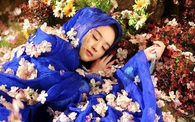 《花千骨》：花千骨与白子画之间的虐恋，只因这2点