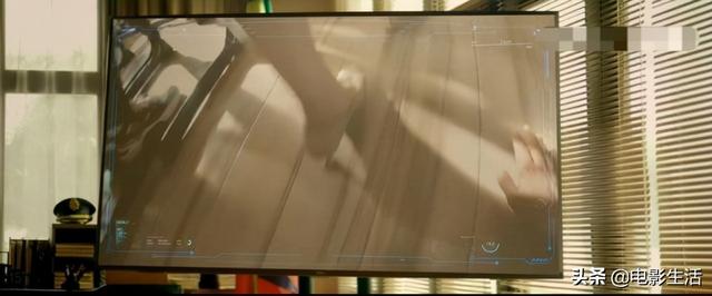 蹭周星驰热度？《新逃学威龙》卖情怀毁经典，一分都嫌高的烂片