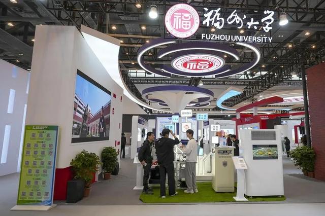 福建日报刊发“敏言”文章：三位一体，教育科技人才怎样同轨同向