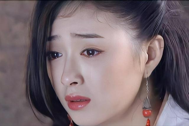 蒋欣解释过不结婚原因：没有男人追，没人敢接近，理想型是霍建华