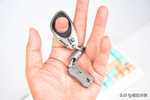 真正属于男人的EDC:无限旋转超解压,费戈钛合金旋转钥匙扣评测