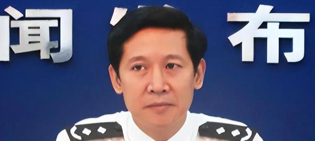 从辉煌到堕落:少帅郑少东的权利与贪腐之路