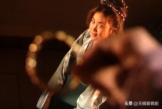 港剧《恨锁金瓶》之潘金莲