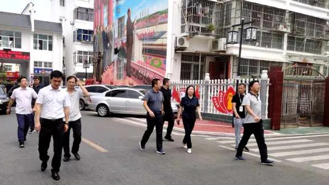 南阳市委政法委副书记赵丽君到桐柏县调研县域社会治理现代化工作