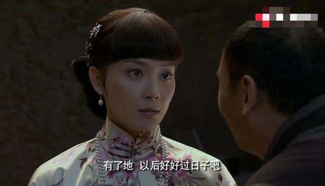 《铁梨花》美艳青楼女子嫁老汉做填房,却丧心病狂把丈夫关进地窖