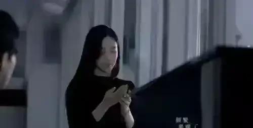 韩国大尺度三级片”《两个女人》剧情激情四射