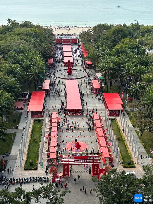 晓峰近距离｜回眸2024：在时光流转中感受影像的温度与力量