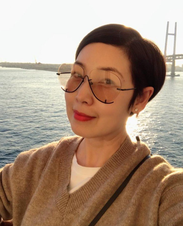 和郑伊健、梁家辉有染,公开承认出轨陈小春的黎芷珊,58岁仍单身