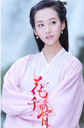 没有血缘关系却恍如一妈生，这些撞脸的艺人到底几辈子修来的缘分